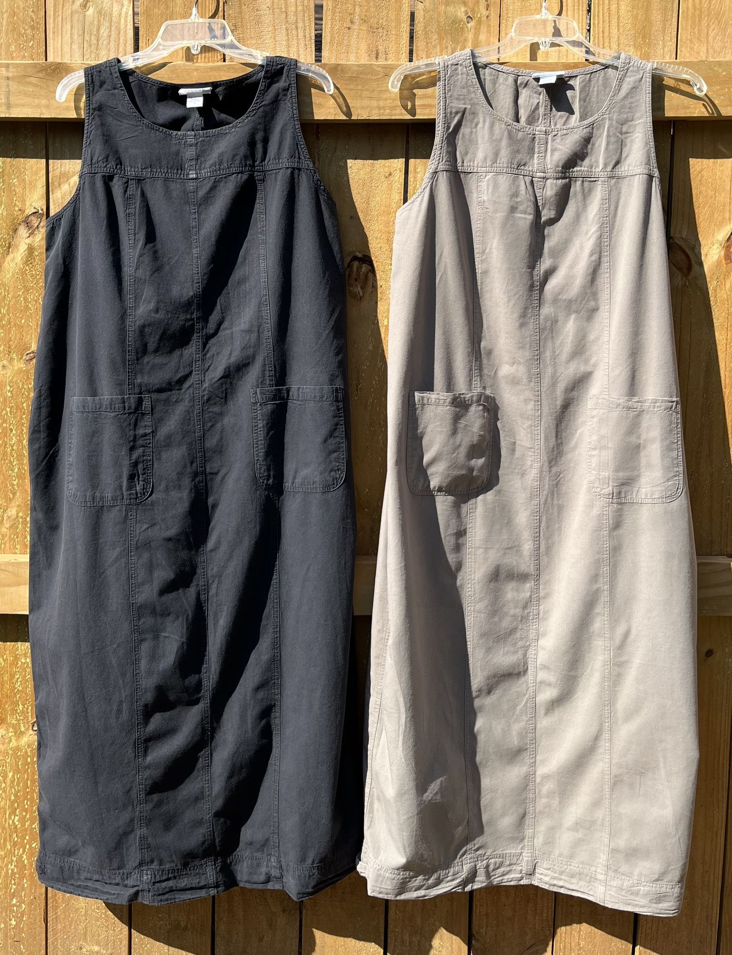 Taupe & Black Avenue Sleeveless Dresses