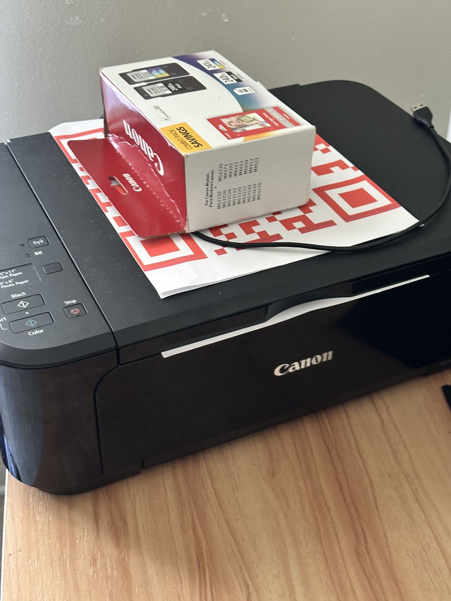 Canon Printer + Brand New Ink Bundle – Plug & Print!