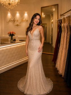 ✨ JJ009 Champagne Mermaid Gown ✨