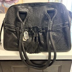 Fashionable Pet Travel Bag – Lucy Luxuries, Hard to Find!