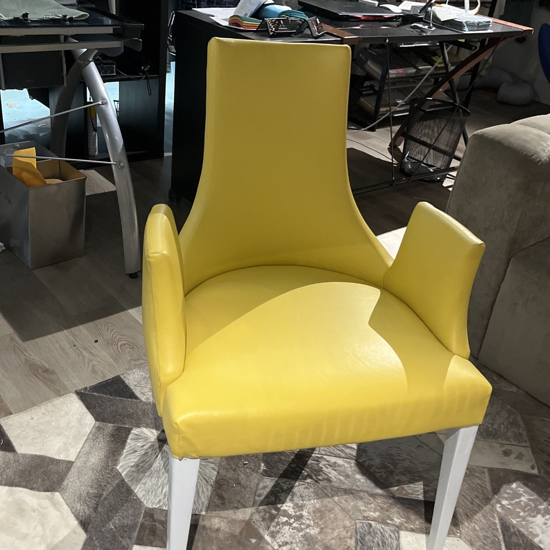 Baker Thomas Pheasant Shell Arm Chair.