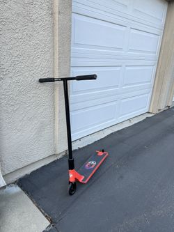 Pro Scooter, Custom Tilt, TiLT Formula Deck, Stage 1 Bar, Rigid fork