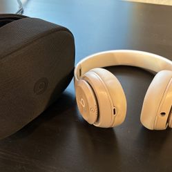 Beats Studio Pro 