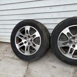 255/55 R18