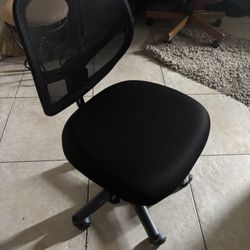 Adjustable Computer Chair 