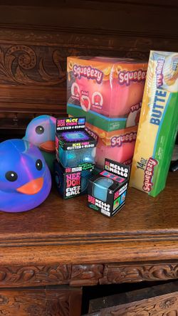 Squeezys + Needohs (8 Items Total)
