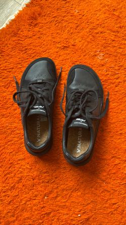 Men’s Vivobarefoot Sneaker
