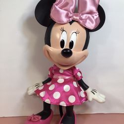 Minnie Mouse Doll 