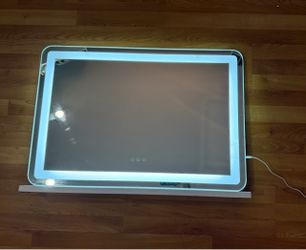 LED vanity mirror