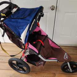 Bob Stroller, Carry Case, Adaptable Table
