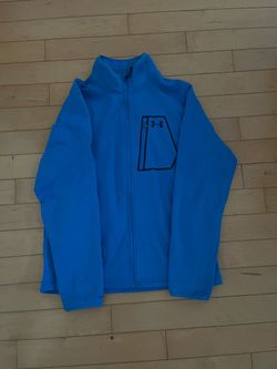 Under Armour men’s blue sweater