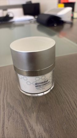 Restorative Neck Complex with TriHex Technology
