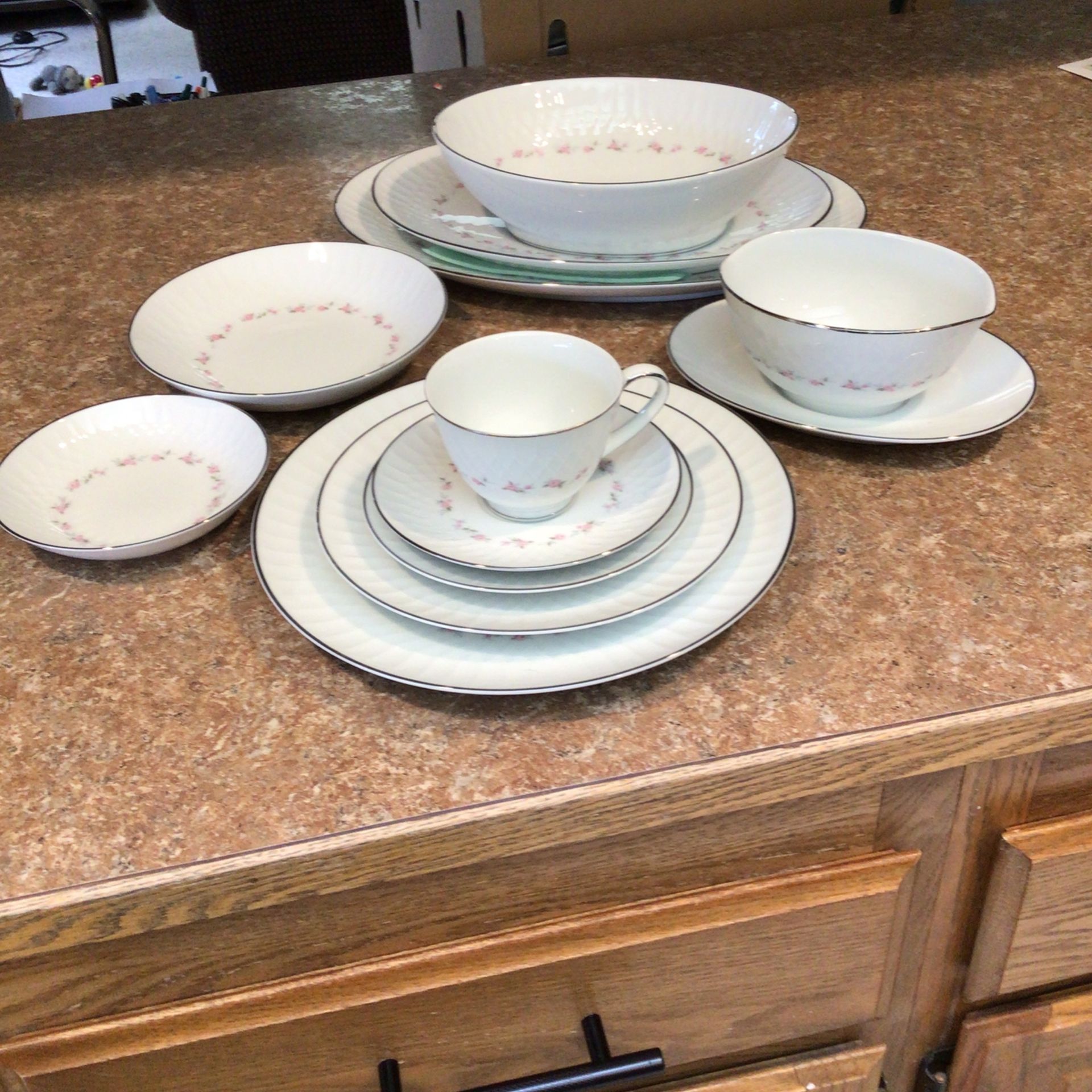 Large Noritake Cheri 6352 China Set