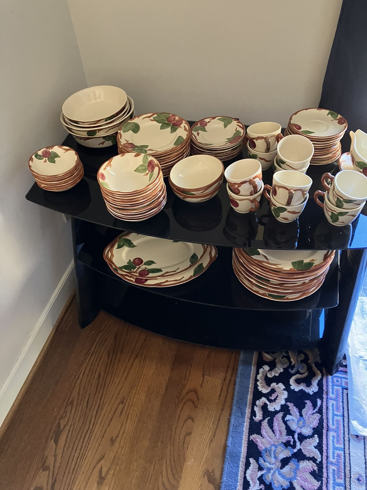 Franciscan Apple Dinnerware