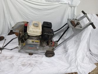 Norton Clipper Concrete Saw