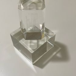 New York City Vintage Paperweight Beautiful Cut Glass 3D