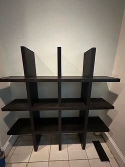 Free wooden shelving