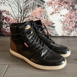 LEVI’S Comfort Shoes