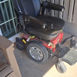 Electric Wheelchair Scooter. Works But Will Need A New Charger