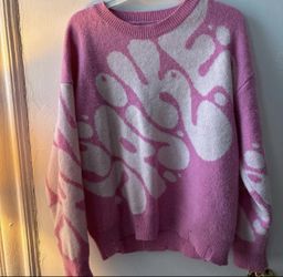 Pink Women’s Sweater size Medium