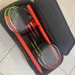 Zume Badminton Set