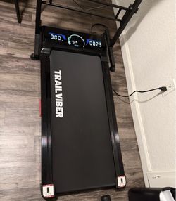 Trailviber Walking Pad Treadmill 12% Auto Incline, Under Desk - $150