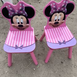 2 Toddler Minnie Mouse Chairs