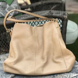 Auth Coach Soft Leather Handbag 