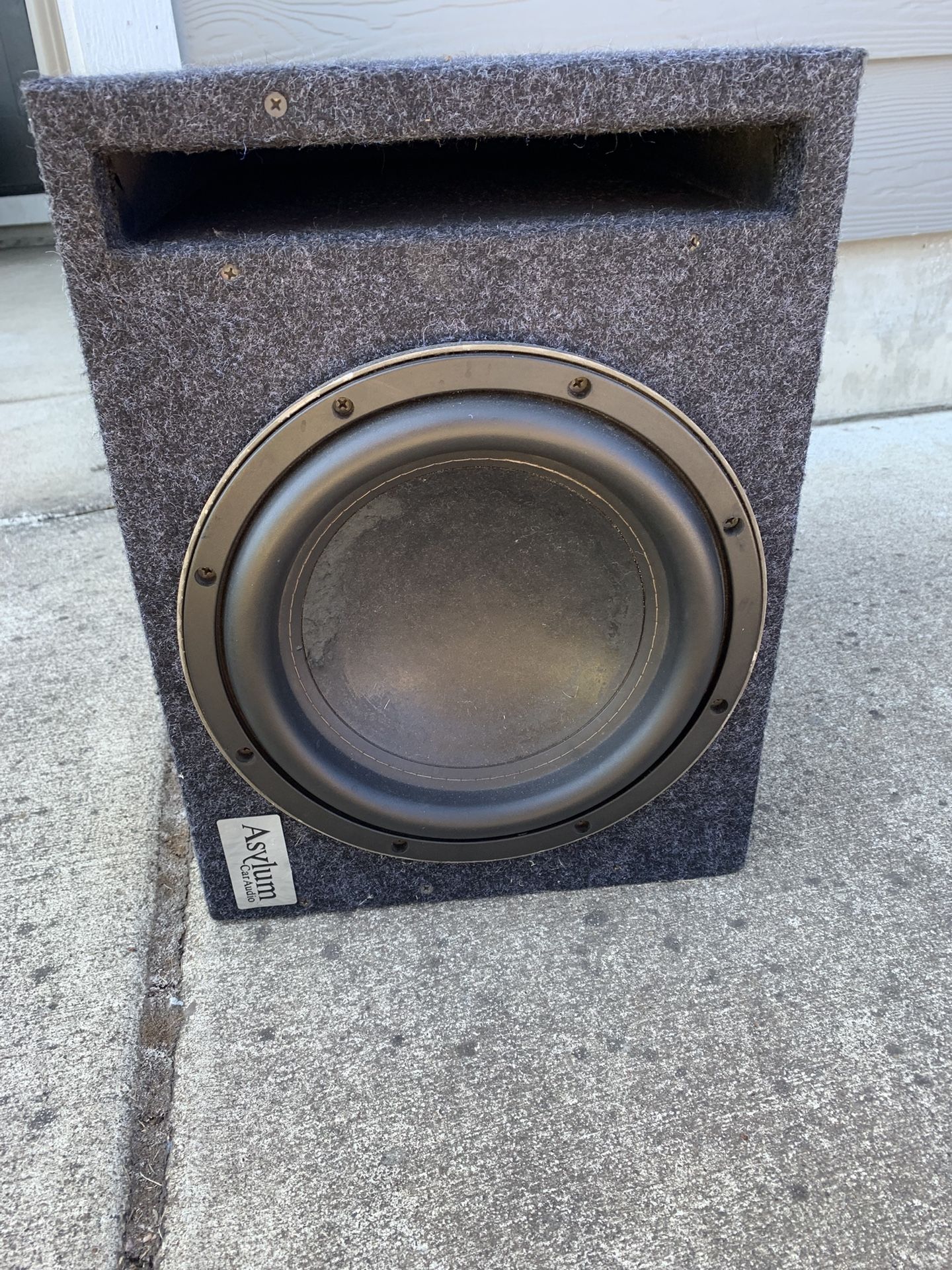 Subwoofer