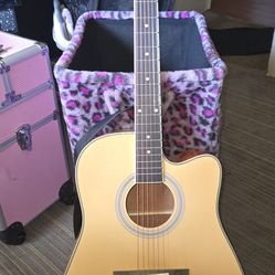 Acustic guitar 6 string