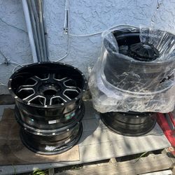 22 Inch 5 Lug Universal Rims 10 Holes