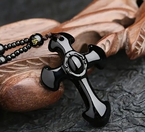 Obsidian Like Cross