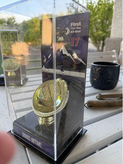Authentic Fanatics Shohei Otani Ball Display Case