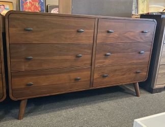 Beautiful Walnut Mid Century Modern Style Dresser MCM 