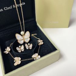 Butterfly Necklace Set