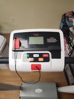 Sunny Health & Fitness Treadmill
