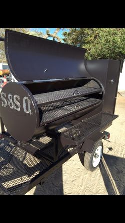 Brand new reverse flow bbq smoker