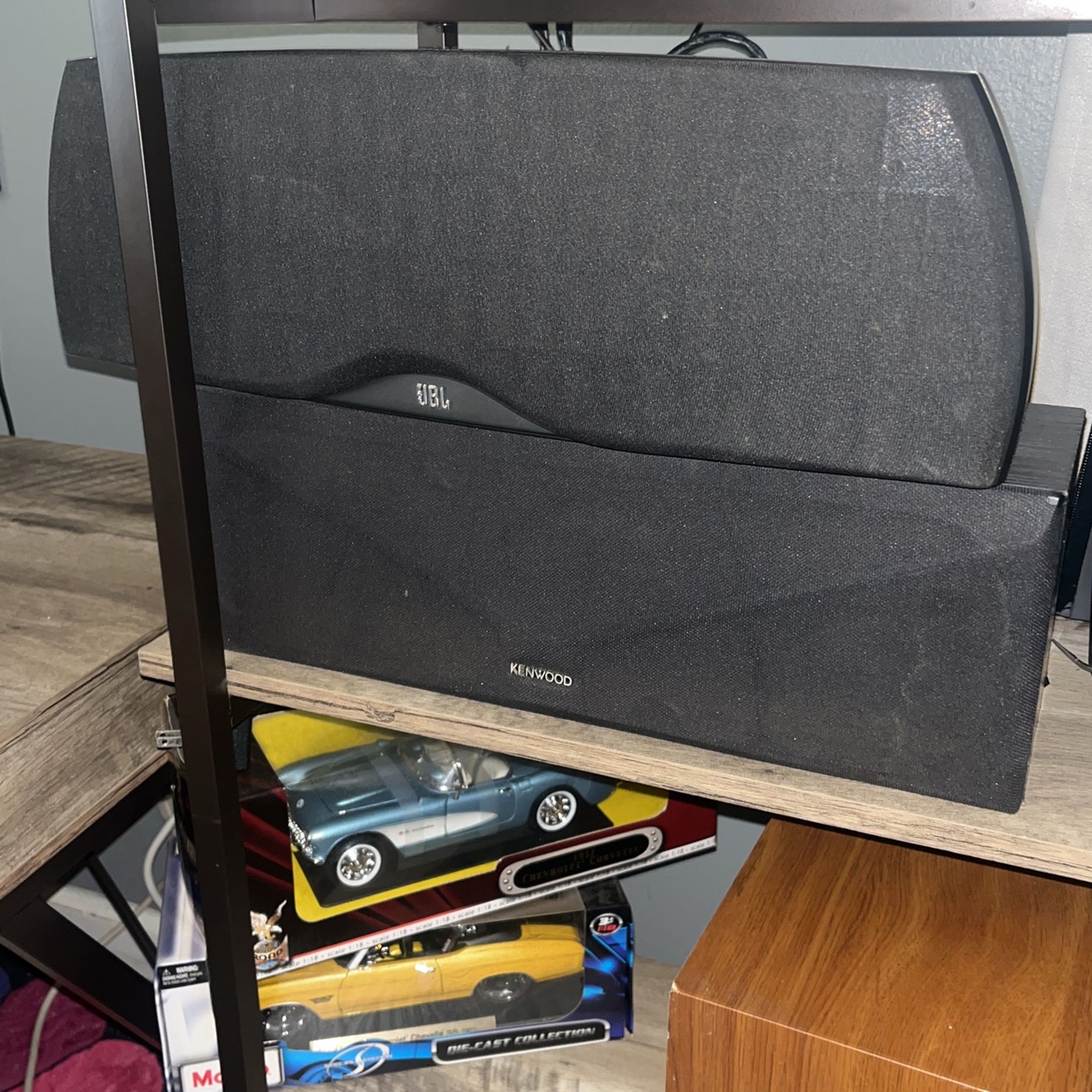 Surround sound speakers