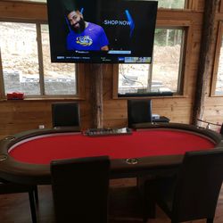 Poker Table And Five Chairs 