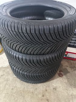 3 Tires Michelin  245 / 50 / 19