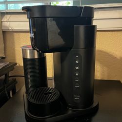 Keurig Coffee Maker with Frother