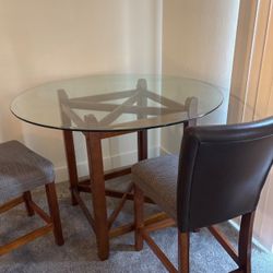 Circle Glass Table With Chairs And Stools