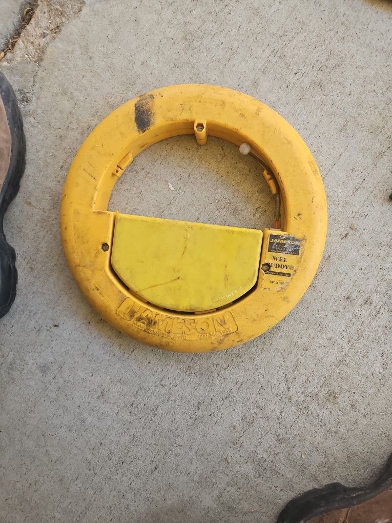 Fish Tape Wee Buddy
