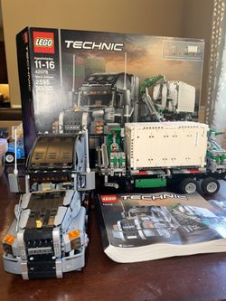 Lego Technic Mack Truck 42078