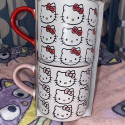 Hello Kitty Mug Set