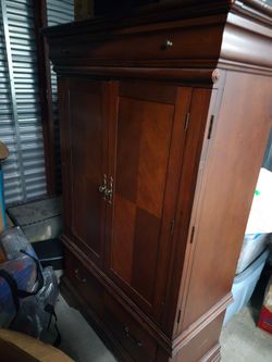 FREE WARDROBE, CABINET