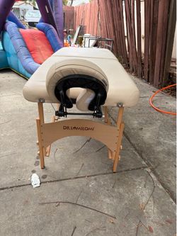 Massage table