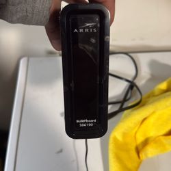 Arris Surfboard SB6190 Modem