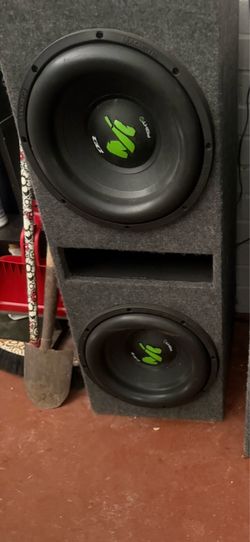 12 inch subs with box db flights 800rms each
