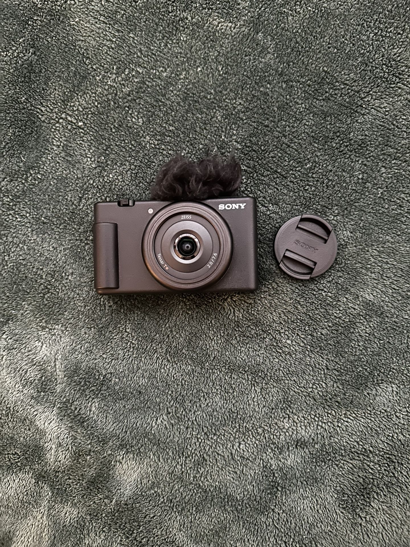 sony zero-1f